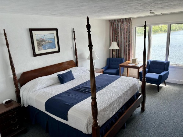 Fort Knox Inn image 30